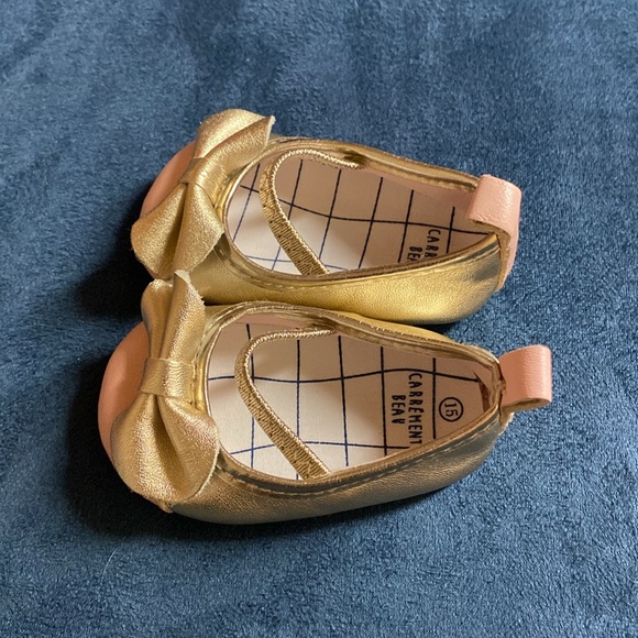 Carrement Beau newborn shoes - Picture 2 of 5